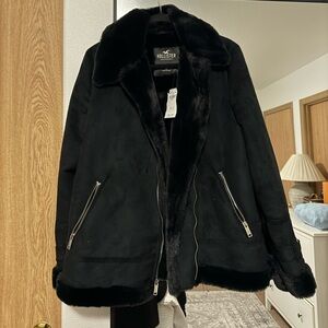 Hollister Women's Black Teddy Jacket